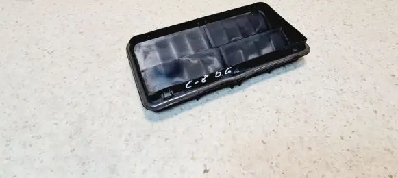 Citroen C8 Quarter panel pressure vent 1486126080