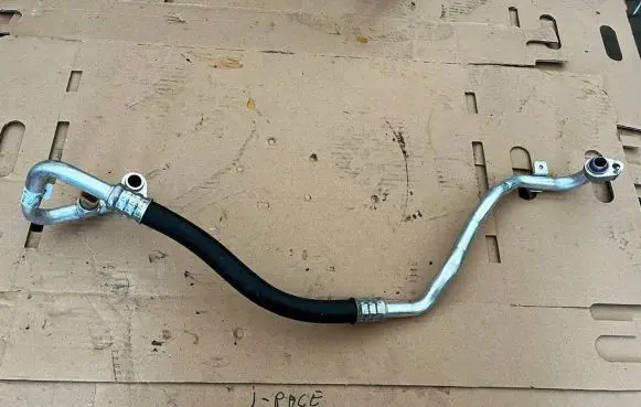 Jaguar I-Pace Air conditioning (A/C) pipe/hose J9D319N602AC