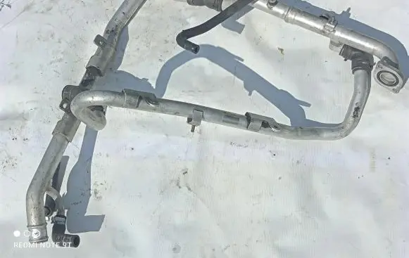 Audi Q7 4L Engine coolant pipe/hose 079121065B