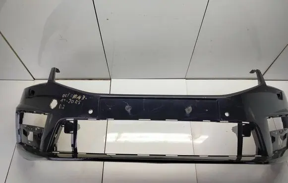 Skoda Octavia Mk3 (5E) Front bumper 5E0807221AA