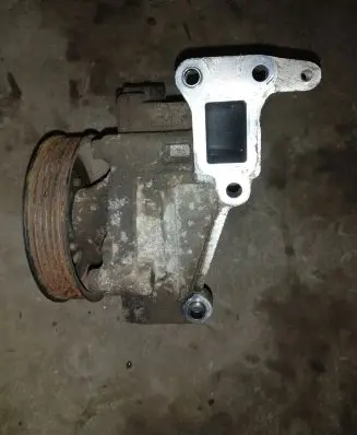 KIA Sorento Water pump