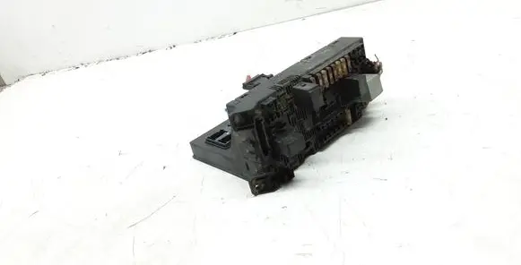 Mercedes-Benz E W211 Fuse module 2115453901