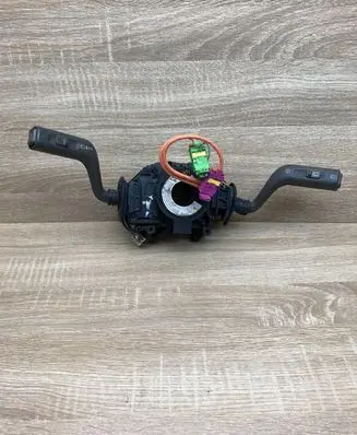 Volvo S40, V40 Wiper turn signal indicator stalk/switch 30889364 30621234