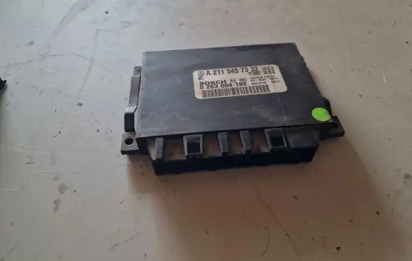 Mercedes-Benz E W211 Parking PDC control unit/module A2115457332