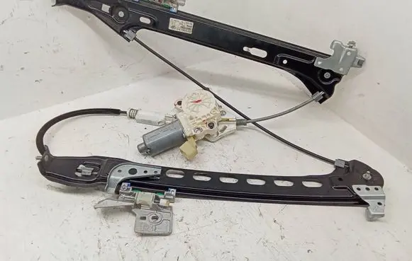 Mercedes-Benz CLS C219 Rear door window regulator with motor A2198200642 980045100