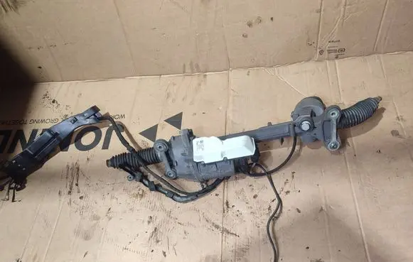 Volkswagen PASSAT B7 Steering rack 3C1423050L 5N1909144L