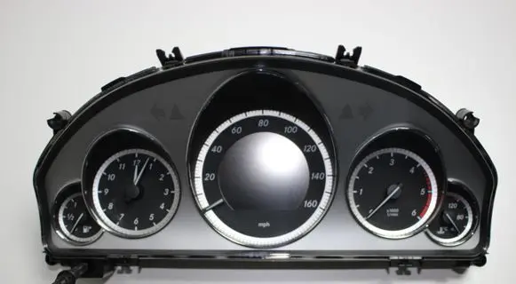 Mercedes-Benz E C207 W207 Speedometer (instrument cluster) A2129005104
