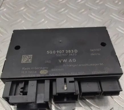 Volkswagen PASSAT B8 Tow bar trailer control unit/module 5Q0907383D