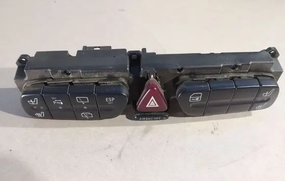 Mercedes-Benz C W203 Hazard light switch 2038218758