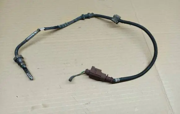 Seat Toledo IV (NH) Exhaust gas temperature sensor 03L906088HE