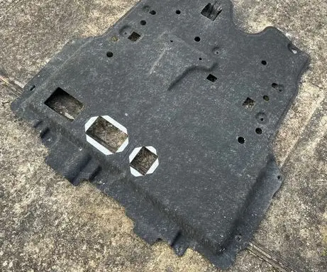 Jeep Avenger Engine splash shield/under tray 9866186980