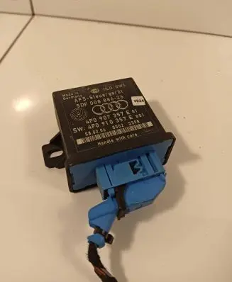 Audi A6 S6 C6 4F Xenon control unit/module 5DF00888626 4F0907357E