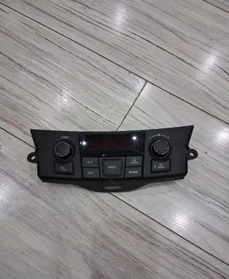 Suzuki Swift II Climate control unit 