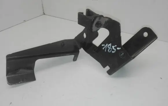 Audi Q7 4M Other engine bay part 4M0131649C