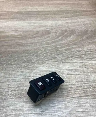 BMW 5 E39 Seat memory switch 8352160