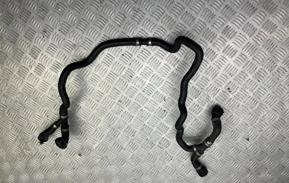 BMW 5 E60 E61 Engine coolant pipe/hose 7512727