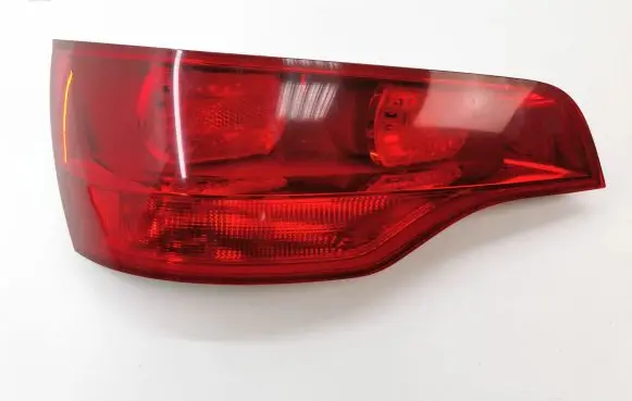 Audi Q7 4L Rear/tail lights 273301