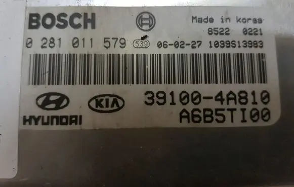 KIA Sorento Engine control unit/module 0281011579 391004A810