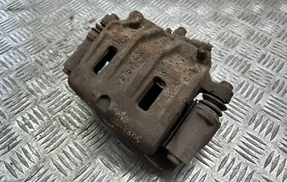 KIA Sorento Front brake caliper