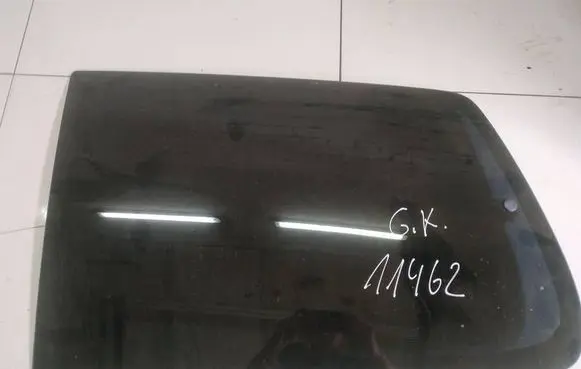 Peugeot 807 Rear side window AS2