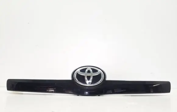Toyota Verso Number plate light 768110F050
