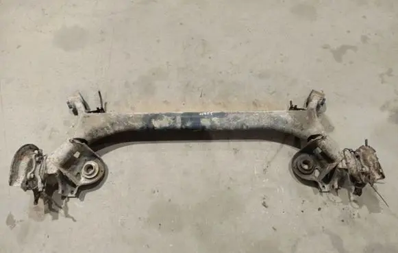 Peugeot 307 Rear subframe 