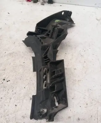 Volkswagen Golf Plus Rear bumper mounting bracket 5M0807393A