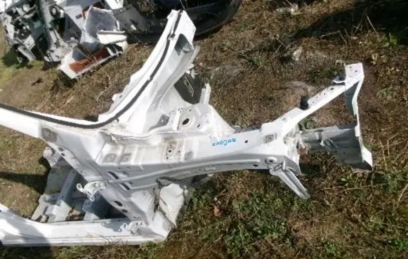 Renault Kadjar Front quarter panel 58566565