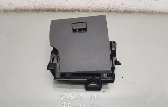 Peugeot 508 Dashboard lower bottom trim panel 9686447777