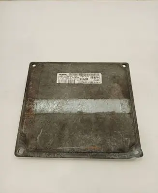 Ford Fiesta Engine control unit/module 6S6112A650FD S120977315D