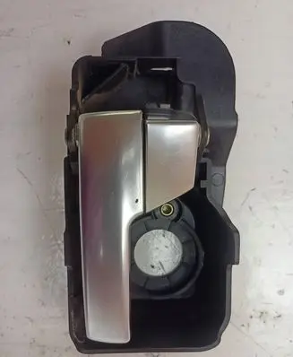 Front door exterior handle/bracket