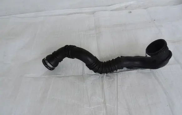 Opel Astra J Intercooler hose/pipe 13265280