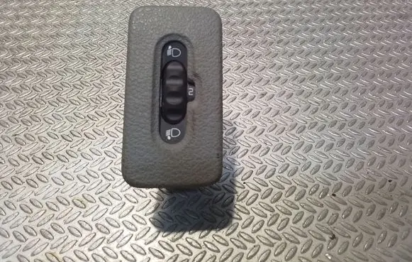 Nissan Interstar Headlight level height control switch 8200060042