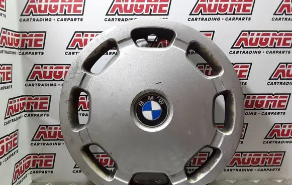 BMW 3 E36 R14 wheel hub/cap/trim 36131180667