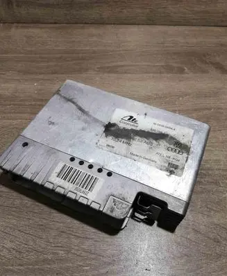Volkswagen PASSAT B3 ABS control unit/module 357907379