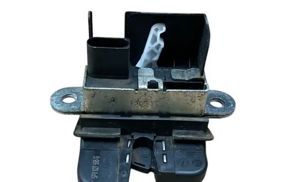 Seat Altea XL Tailgate/trunk/boot lock/catch/latch 5P0827505G