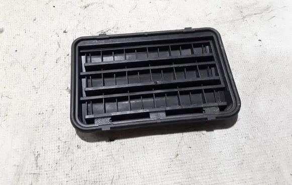 BMW 5 F10 F11 Fender grill 6962293