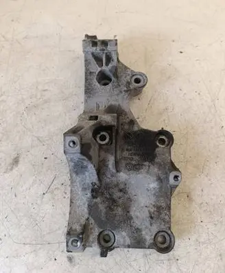 Volkswagen PASSAT B6 Generator/alternator bracket 038903143AF 3146