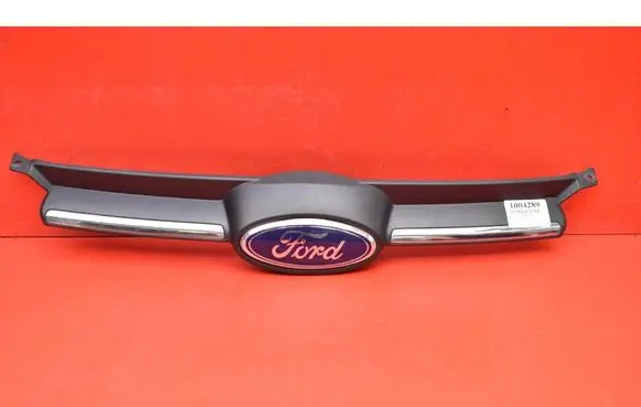Ford Focus Front grill BM51-BA133-B