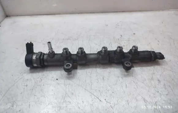 Land Rover Evoque I Fuel main line pipe G4D39D280AA