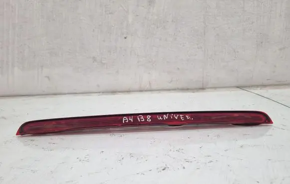 Audi A4 S4 B8 8K Third/center stoplight 8K9945097