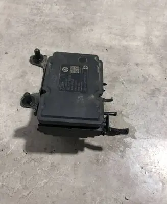 Skoda Superb B6 (3T) ABS Pump 1K0907379BE 1K0614517CP