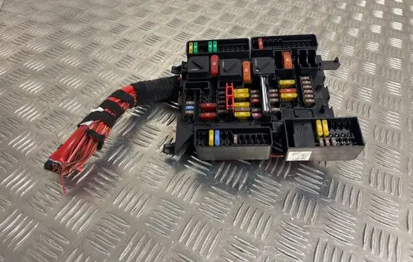 BMW 2 F46 Fuse module 9270356 TA913113 160624