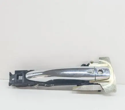 Nissan NP300 Front door exterior handle