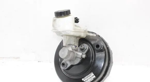 Chevrolet Orlando Brake booster 13338057