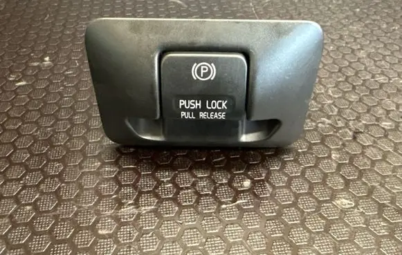 Volvo XC60 Hand parking brake switch 31334637