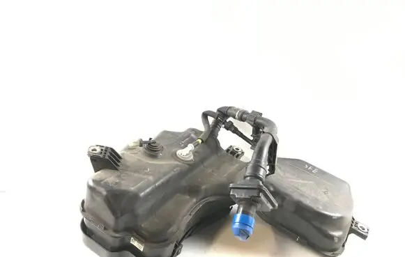 Hyundai Santa Fe AdBlue liquid reservoir 31500S1900 31550S1900