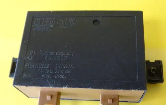 Volkswagen Polo III 6N 6N2 6NF Immobilizer control unit/module 6N0953257