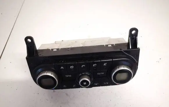 Nissan Qashqai Climate control unit 27500br45a 27500br45a-c