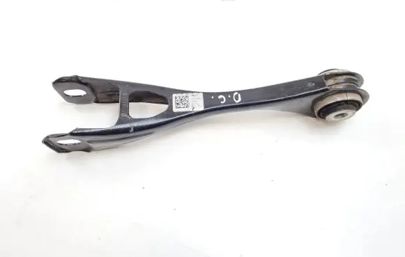 Rear control arm